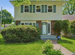 48 Fitzrandolph Rd, West Orange, NJ 07052