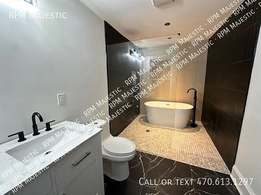 Historic West End Beauty- Fully renovated and Move-in ready to Rent — Photo 2
