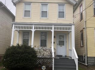 322 Hawthorne St, Orange, NJ 07050