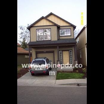 1st image of 571 SE Heathcliff Ln