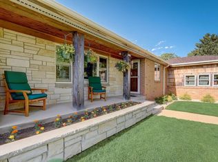 1728 Oak Lawn Dr, Racine, WI 53402