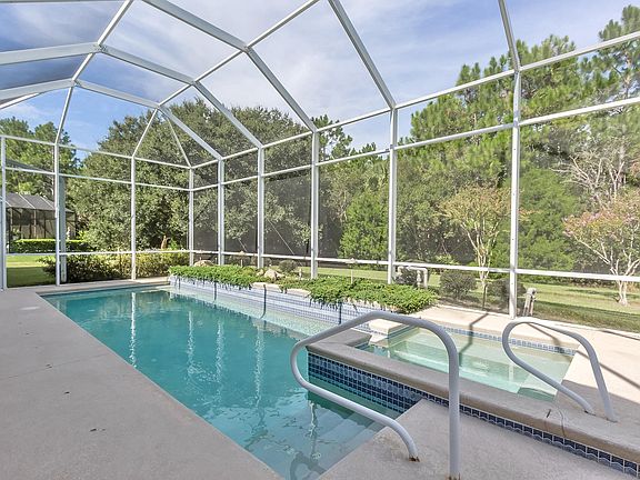 3rd image of 1037 Stone Lake Dr