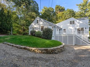 19 Warren Ln, Weston, MA 02493