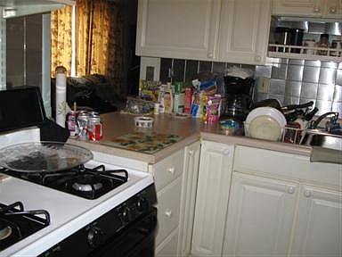 2nd image of 9221 York St