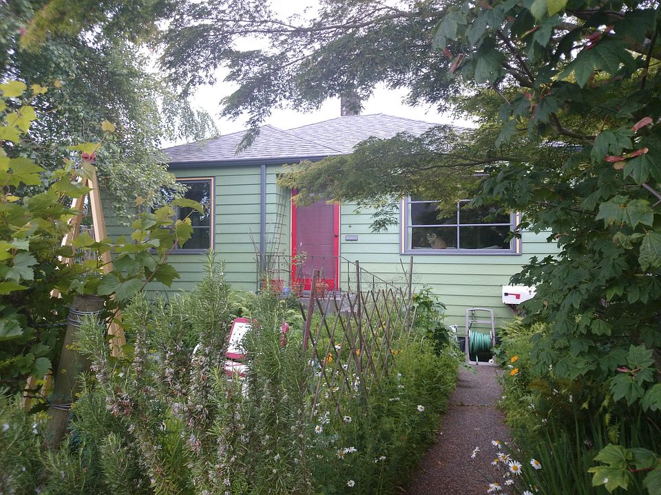 1st image of 7521 25th Ave NW