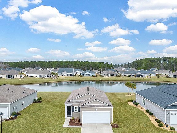 2nd image of 518 Carrick Loop