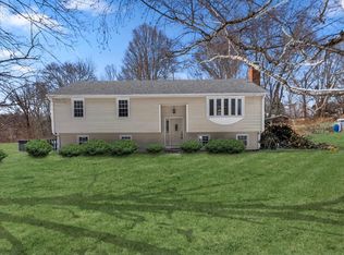 24 Candlewood Ln, Southington, CT 06489