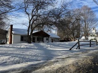 942 Main Street, Albany, VT 05820