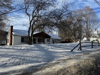 942 Main Street, Albany, VT, 05820