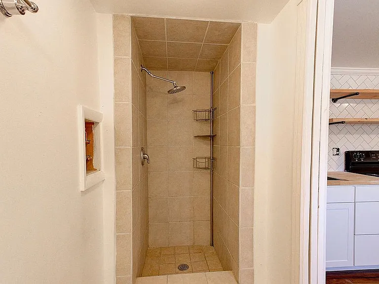 232 N 200 W #12 — Photo 13