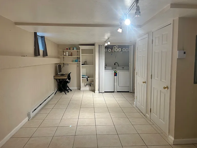 11 Carpenter Ave #A — Photo 22