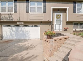 1636 N 105th St, Omaha, NE 68114