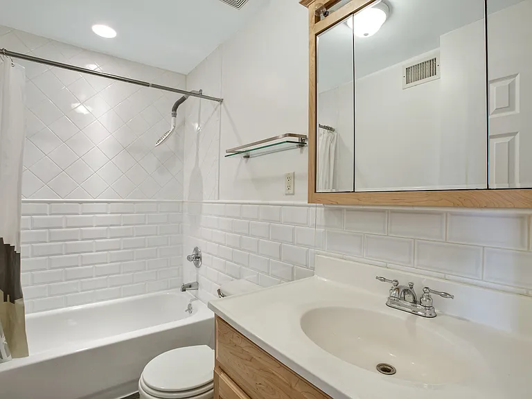 362 Eastern Pkwy #4C — Photo 6