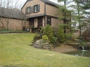 876 Brick Mill Run #4, Westlake, OH 44145