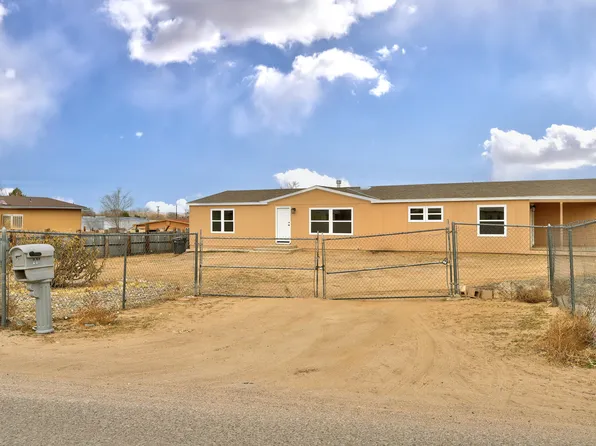 207 Ranchitos Rd NE, Albuquerque, NM 87113