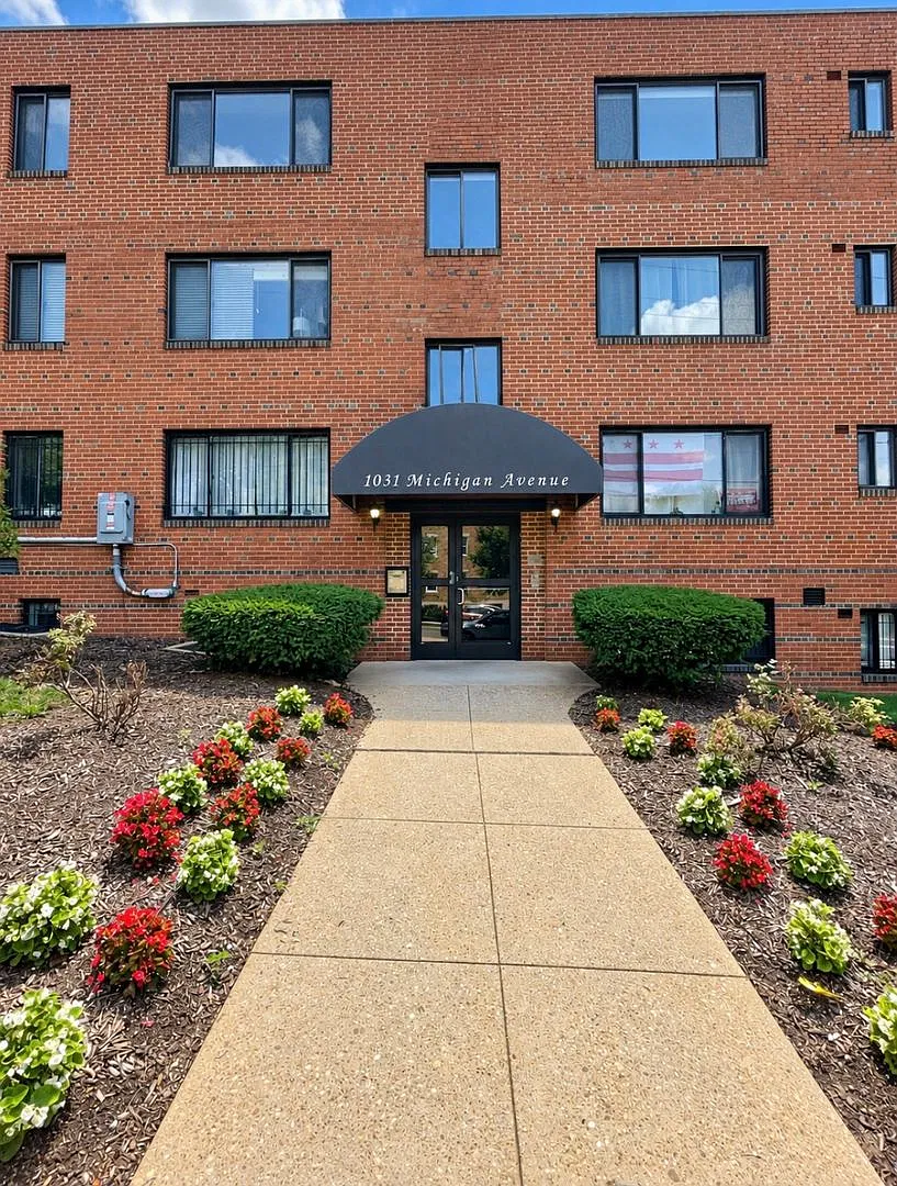 Beautiful Fully Furnished 1BR Condo Steps from Brookland/CUA Metro All Utilities Included Parking... — Photo 1