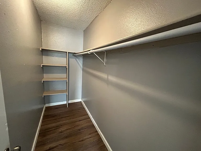 518 Briggs St — Photo 10