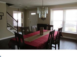 14 Appomattox Dr, Laurel Springs, NJ 08021