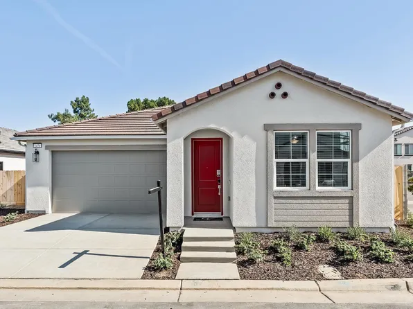 2474 E Okeefe Dr, Fresno, CA 93720