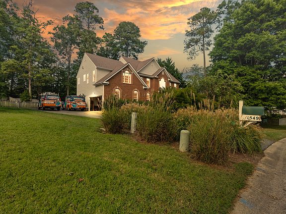 2nd image of 1549 Goswick Ridge Rd