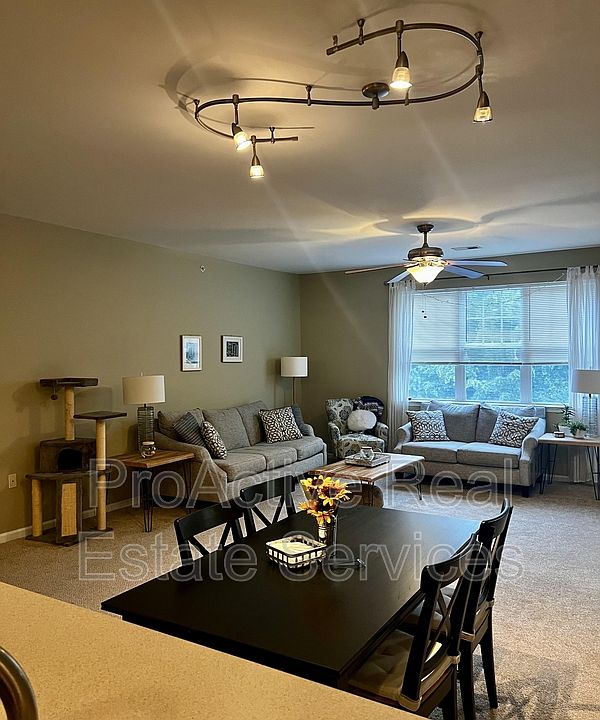 1st image of 5212 Nuthall Dr Unit 206