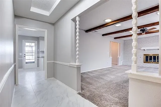 2203 Glen Forest Ln — Photo 4