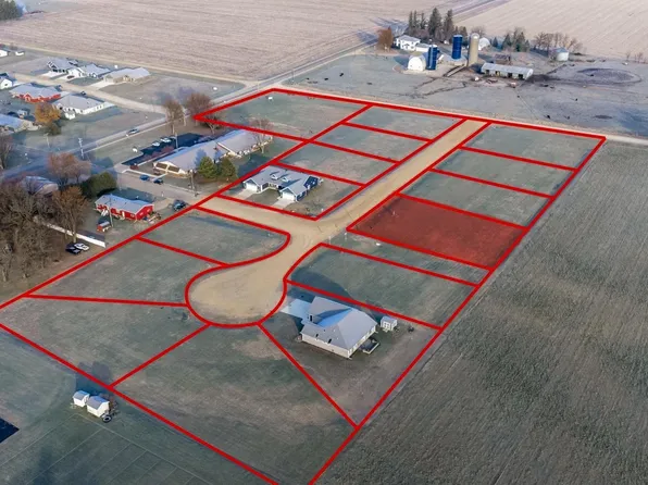 400 NW 3rd St, Adams, MN 55909