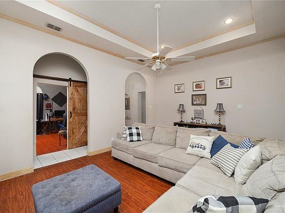 3rd image of 2610 W San Gabriel St