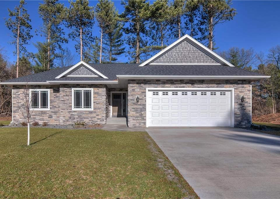 3354 Forest Glen Court, Eau Claire, WI 54701 Zillow