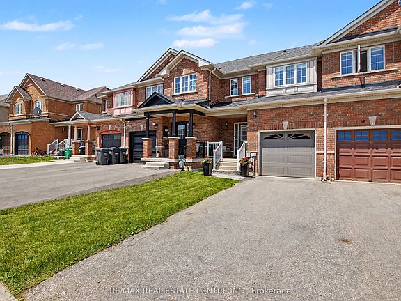 3rd image of 94 Timbertop Cres