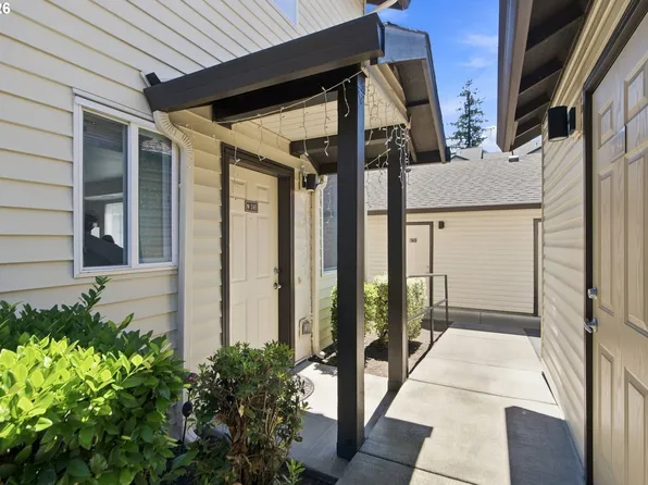 5264 NE 121st Ave APT W-245, Vancouver, WA 98682