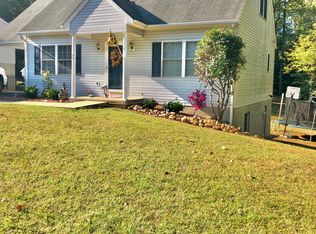 89 Wickersham Rd, Ridgeway, VA 24148