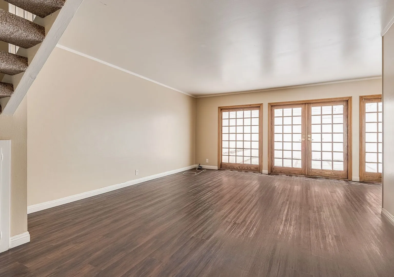 Townhome featuring a vintage floor plan — Photo 2
