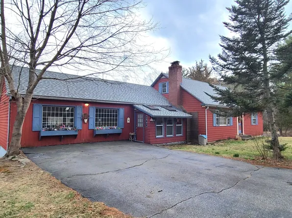 145 Town Street, East Haddam, CT 06423