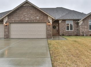 4348 E Kentbrook Dr, Springfield, MO 65802