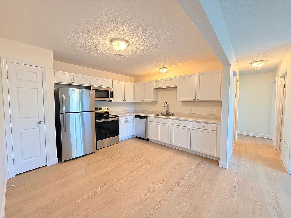 1st image of 2300 Donna Maria Dr #C