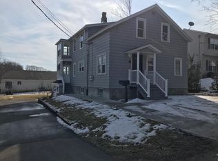 17 Lansing Ln, Cohoes, NY 12047