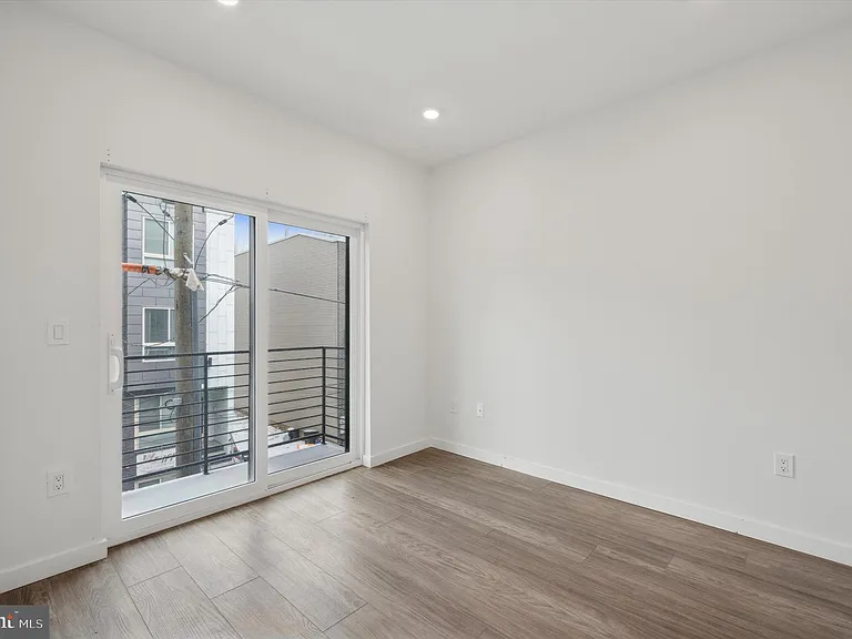 1617 Ridge Ave #19-F — Photo 15
