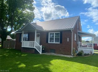 932 E Lincolnway, Minerva, OH 44657
