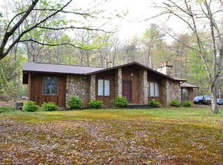 4211 Poppy Rd, Cosby, TN 37722
