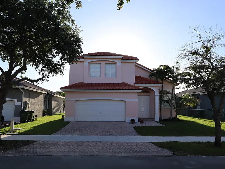 2202 SE 17th Ave — Photo 34