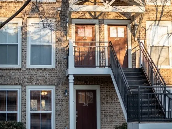 490 Barnett Shoals Road #203, Athens, GA 30605