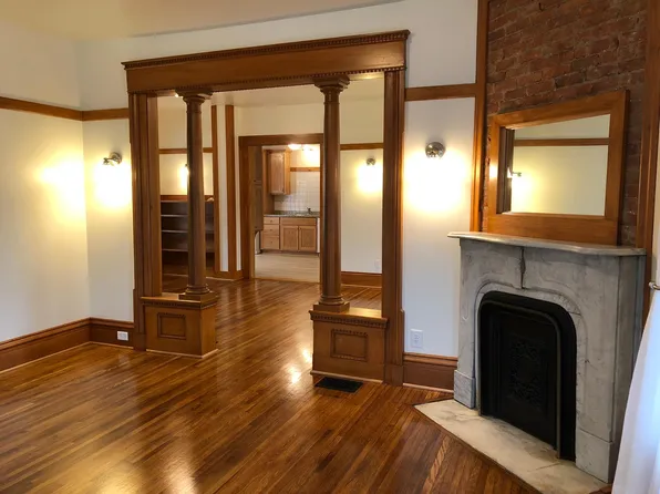 86 Park Ave APT 1, Brockport, NY 14420