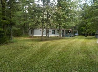 957 Ember Ave, Adams, WI 53910