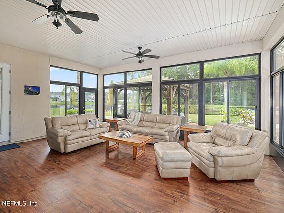 4th image of 341 TRELLIS BAY Drive