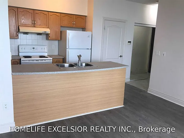 50 Brian Harrison Way #Penthouse 3705 — Photo 9