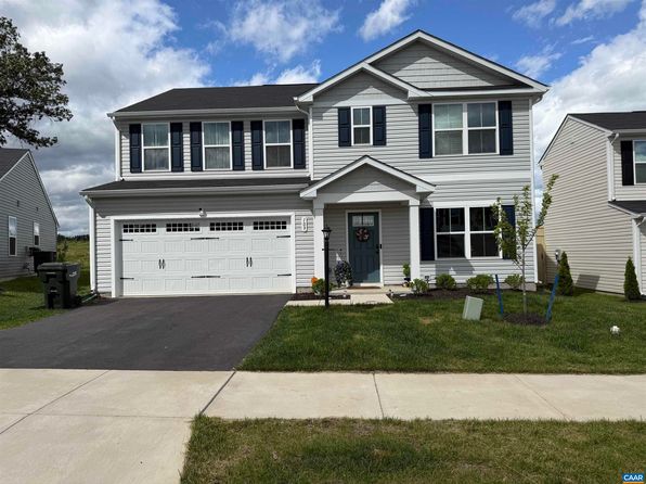 109 Walsh Ln