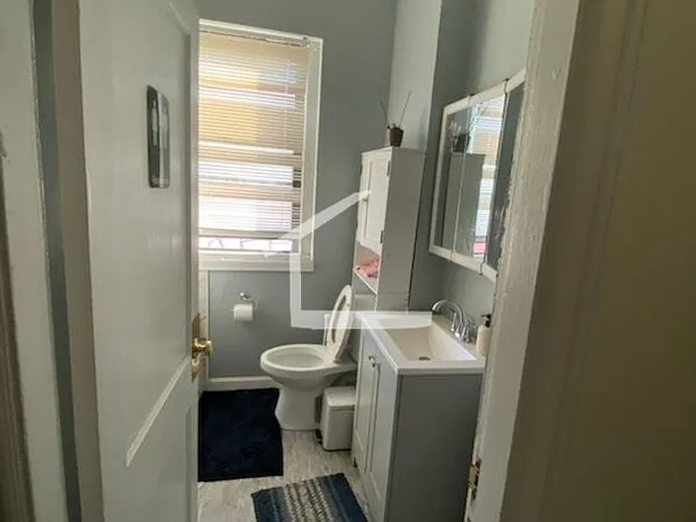 16 Glenville Ave #1 — Photo 5