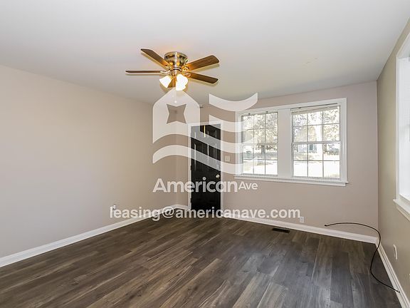 4-Living Room