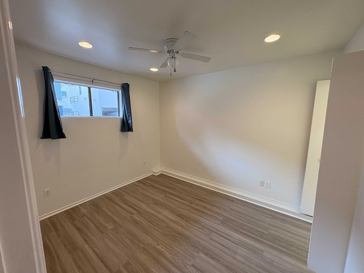 1 bed, 450 sqft, $2,800 — Photo 4